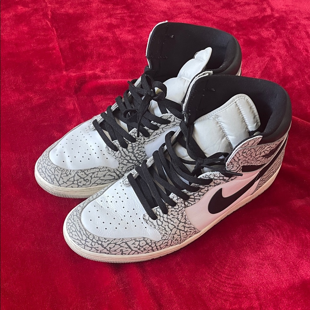 Nike Air Jordan 1 Black and White Patterned High-Tops,